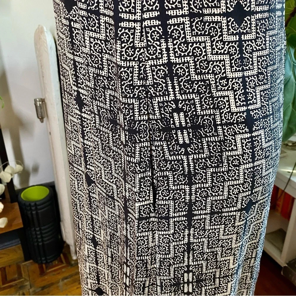 Club Monaco Split Front Romper Dress - Picture 7 of 8